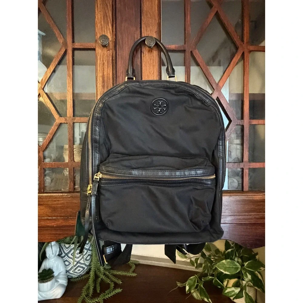 Tory Burch Black Nylon Backpack Gold Hardware Green Quilted Interior